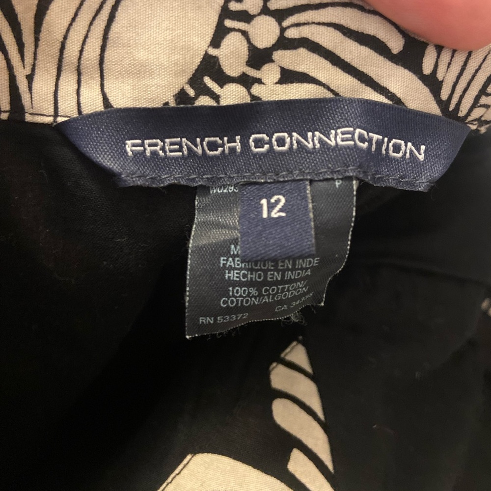 FRENCH CONNECTION Floral Black and Cream Dress - Picture 5 of 6